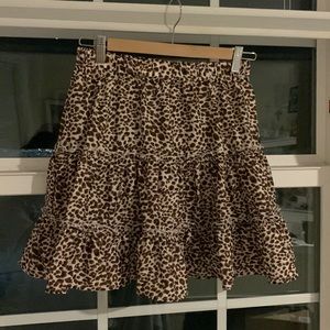 leopard print mini skirt
